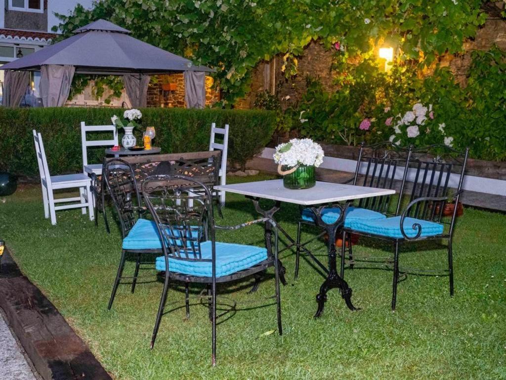 Santaia En Casal De Calma Guest House О Педрусо Екстериор снимка