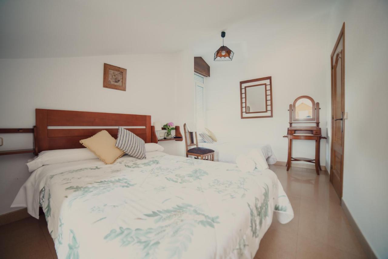Santaia En Casal De Calma Guest House О Педрусо Екстериор снимка